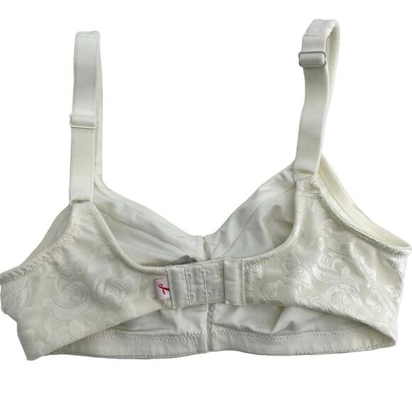 Wacoal 85276 Women’s Awareness Comfort Wire-Free Bra Size 34D Ivory - Picture 4 of 7